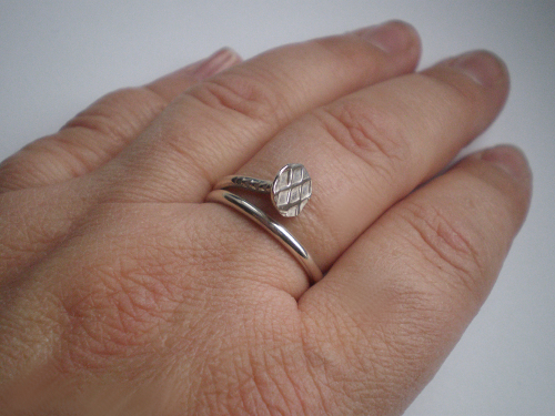 Hřebík - prsten - žluté, červené, bílé zlato