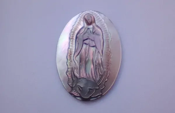 Perleťová Madonka - přívěsek