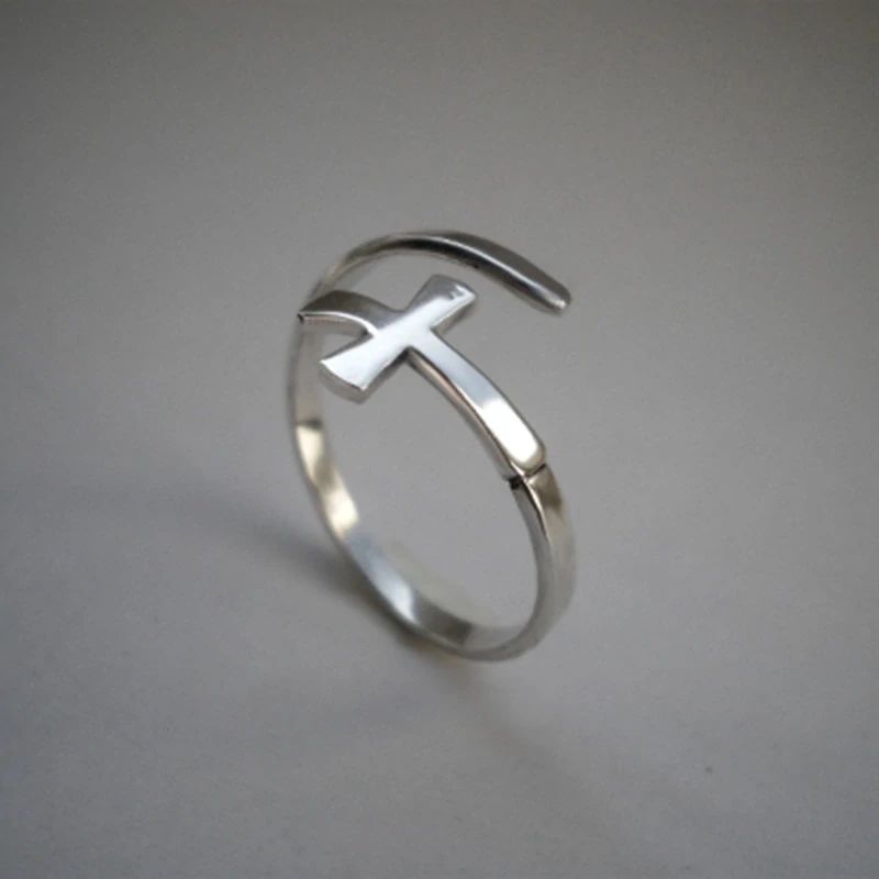 Klínový křížek - prsten