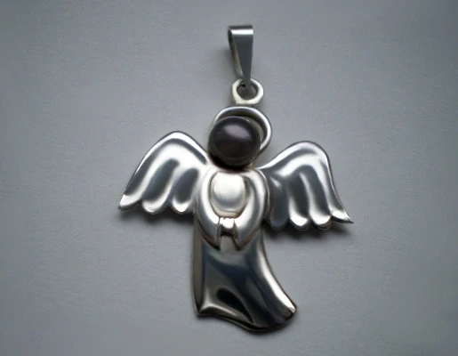 Anděl páně s perlou - přívěsek - černá, bílá, růžová