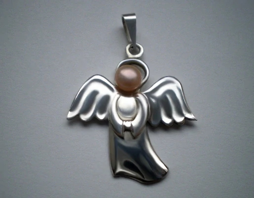 Anděl páně s perlou - přívěsek - černá, bílá, růžová