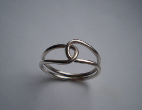 Provlečený prsten - žluté, červené, bílé zlato