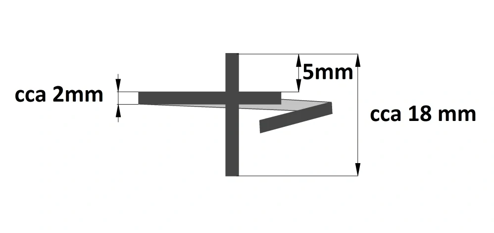 Rytý latinský křížek - prsten