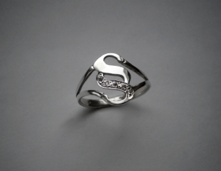 Paragraf s zirkony - prsten